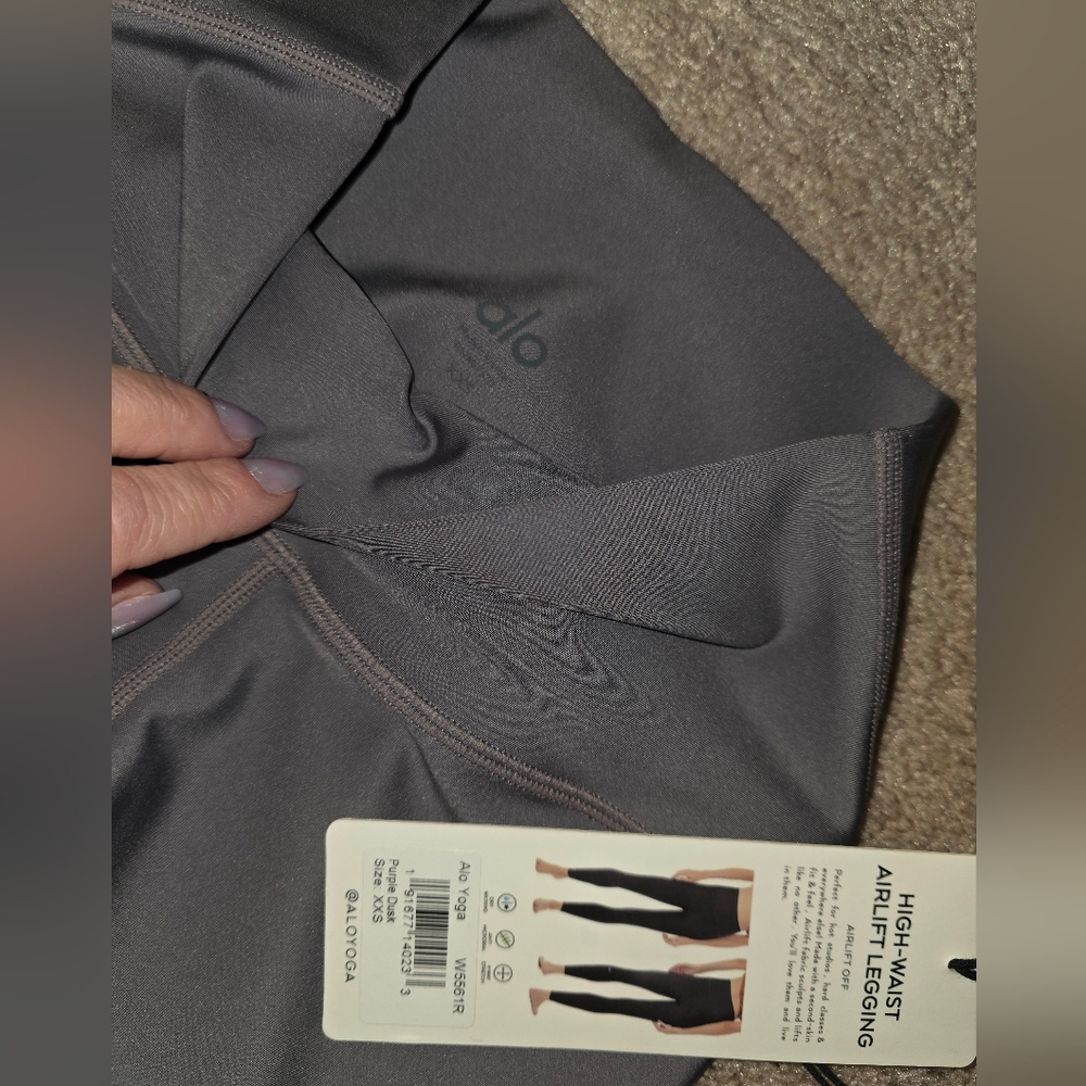 NWT Alo Yoga Full Length High Waist Airlift Leggings Purple Dusk XXS - Picture 3 of 3